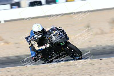 media/Jan-08-2022-SoCal Trackdays (Sat) [[1ec2777125]]/Turn 15 Inside (950am)/